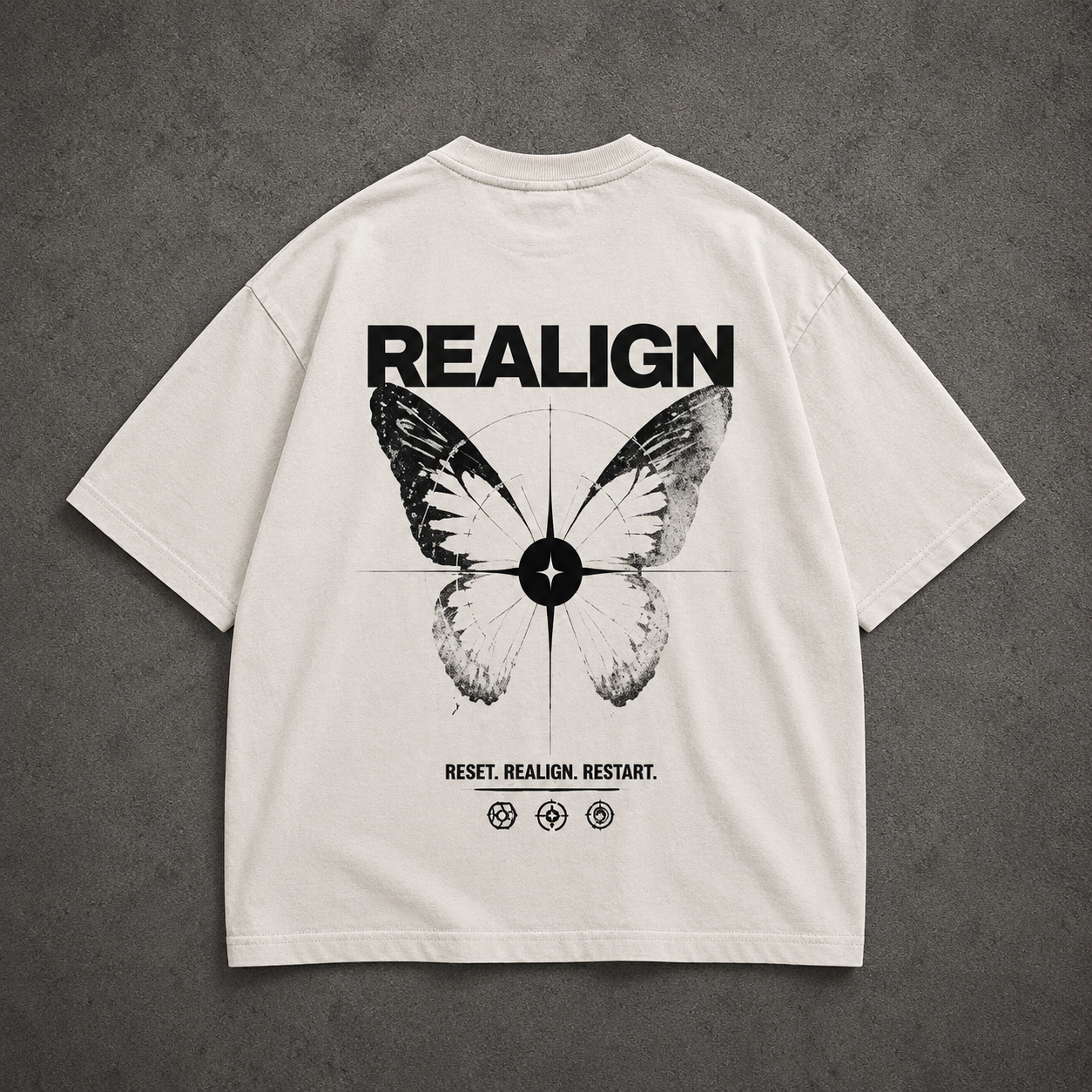 REALIGN Graphic Oversized T-Shirt – Vintage Off-White