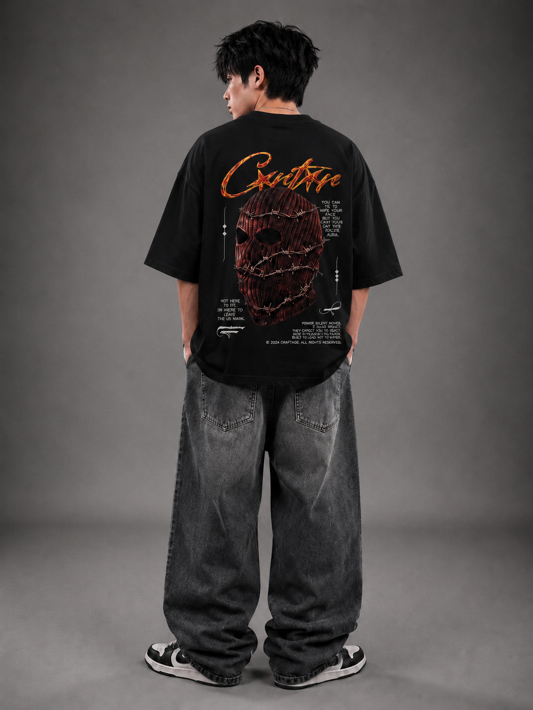 Graphic Oversized T-Shirt - Black