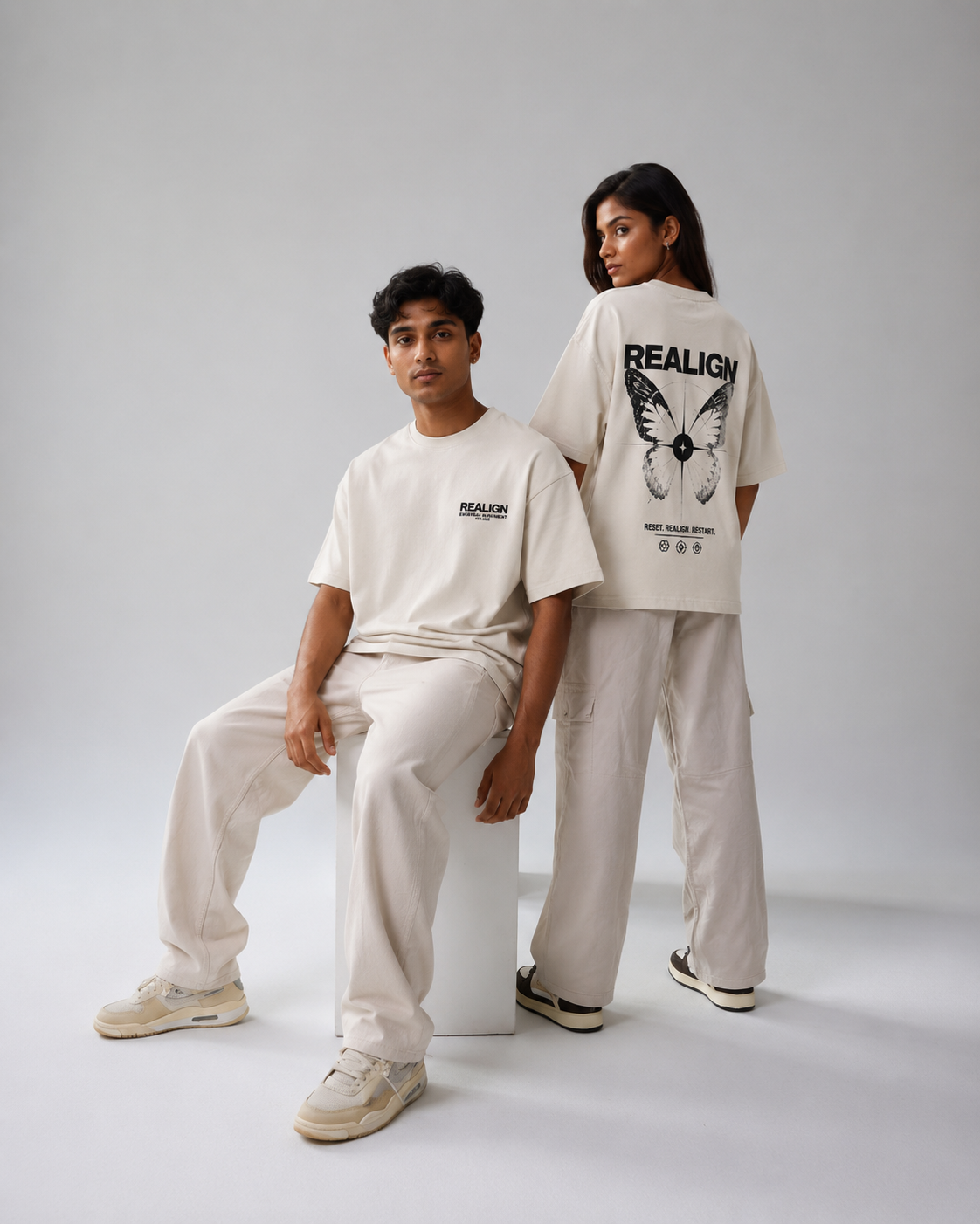 REALIGN Graphic Oversized T-Shirt – Vintage Off-White